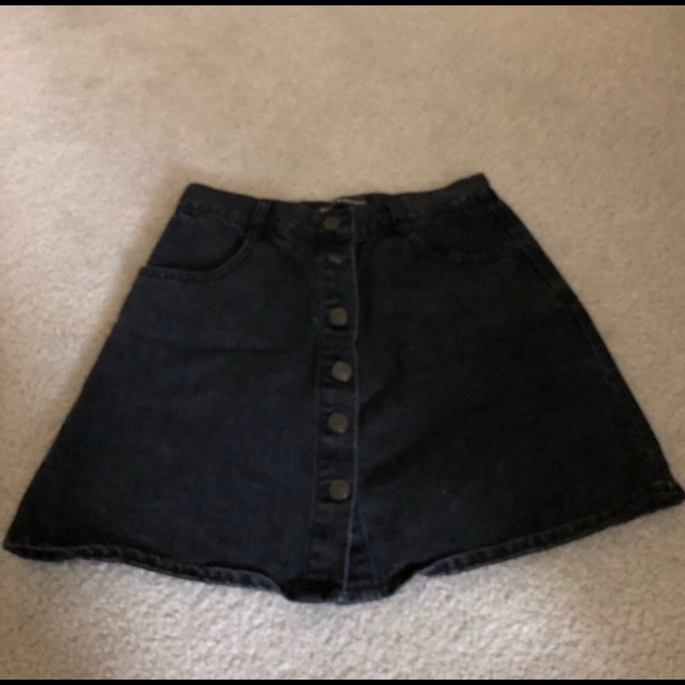 Brandy melville skirt